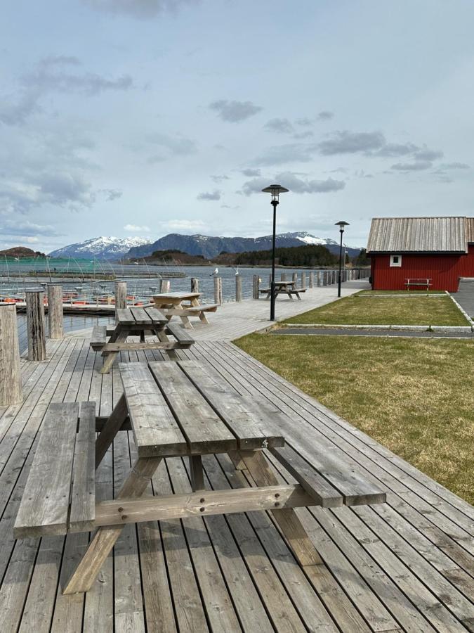 Norsk Havbrukssenter - Rorbuer Hotel Bronnoysund Bagian luar foto